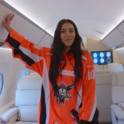 4. Kim Kardashian پرواز در اوج شهرت، حریم خصوصی و کنترل تصویر کیم کارداشیان، پرواز در اوج شهرت، حریم خصوصی و کنترل تصویر